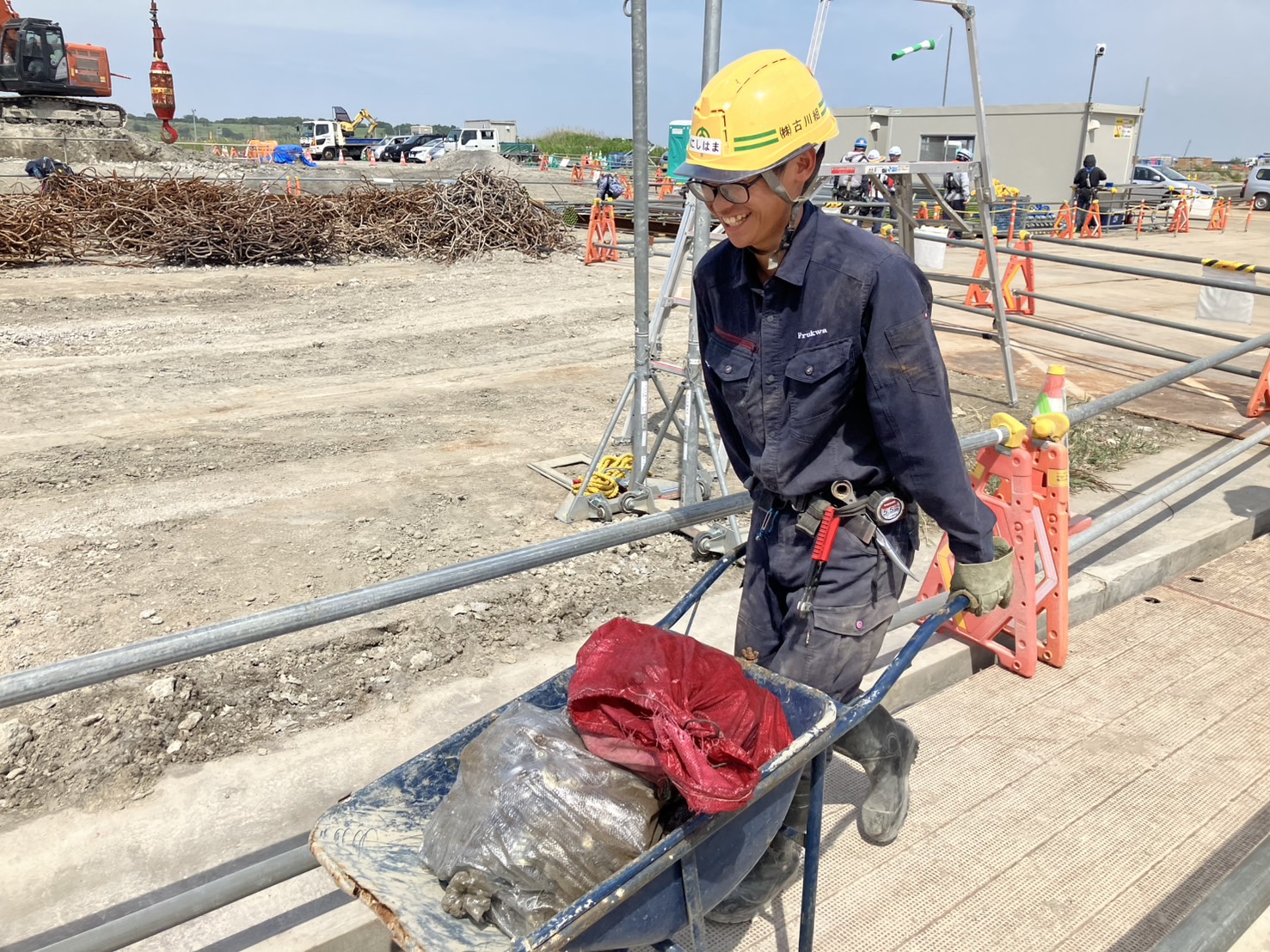本社 工事部 西浜 恭悟